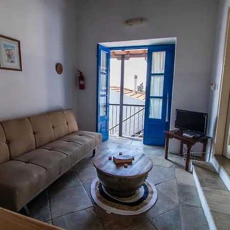 Daire View Traditional *