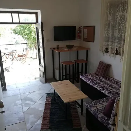 Apartment View Traditional