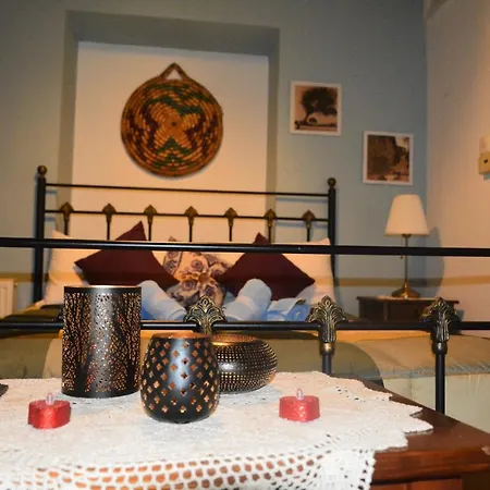 Daire View Traditional