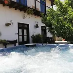 View Traditional Apartment