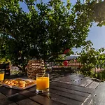 View Traditional Калавасос