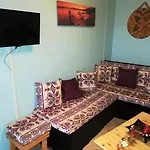 View Traditional *