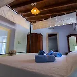 View Traditional Апартаменты Калавасос
