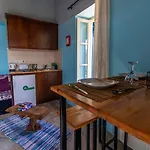 View Traditional Калавасос