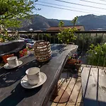 View Traditional Калавасос