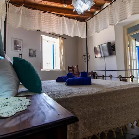 View Traditional Апартаменты Калавасос